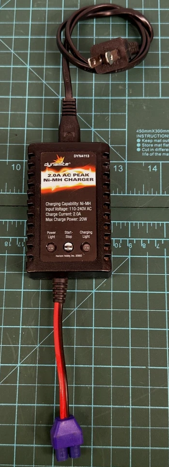 Dynamite DYN4113 2.0A AC Peak Ni-MH Battery Charger 110-240V EC3 Plug 20W RC - Image 1 of 4