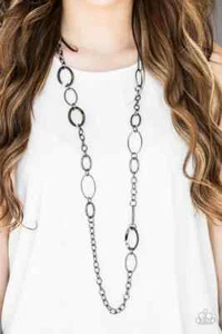 Paparazzi "Chain Cadence" Mismatched Gunmetal Hoop & Chain Link Necklace - Picture 1 of 3