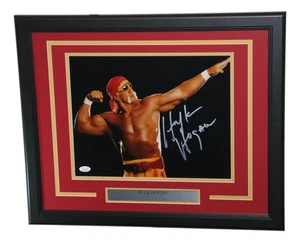 Hulk Hogan Autographed 11x14 Photo Framed JSA WWE WWF Wresting - Picture 1 of 4