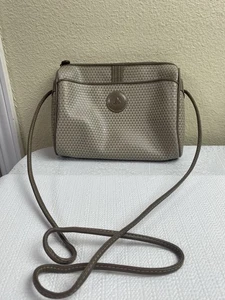 Liz Claiborne 1983 Vintage Logo Beige  Shoulder Bag Purse - Picture 1 of 4