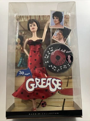 Muñeca Barbie Grease Rizzo 30 Años Etiqueta Rosa 2008 NUEVA Foto 1 de 4