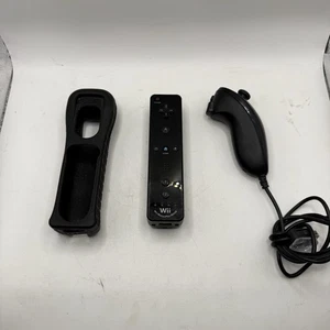 Nintendo Wii RVL-036 Motion Plus Schwarz Remote Controller mit OEM Nunchuck funktioniert - Bild 1 von 5