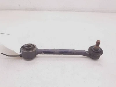 11-17 LEXUS CT200H СО СТОРОНЫ ПАССАЖИРА ЗАДНИЙ НИЖНИЙ РЫЧАГ УПРАВЛЕНИЯ В СБОРЕ  - Изображение 1 из 4