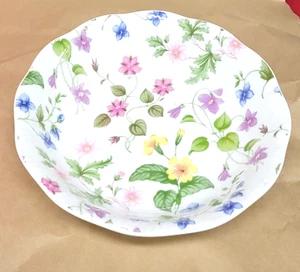 Queens Country Meadow Cereal Soup Bowl(s) Very Good Condition Multiples availabl - Picture 1 of 3