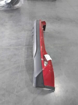 Used Rear Bumper Assembly Rear fits: 2017 Toyota Rav4 textured lower cover w/o r - Imagem 1 de 4