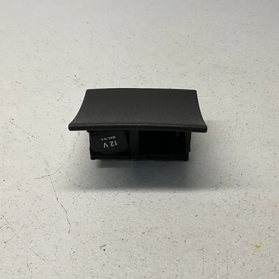 2008-2014 MERCEDES-BENZ C300 W204 CENTER ASH TRAY ASSEMBLY K6319 - Image 1 of 4