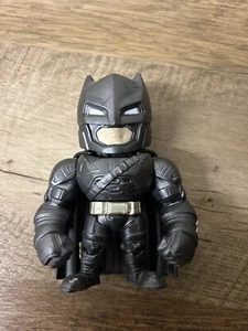 Metals Batman v Superman 4” Die-Cast Fig. Armored Batman Jada Toys - Picture 1 of 3
