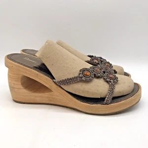 Somethin' Else von Skechers Damen-Pantoletten Holzkeilabsatz 9 braun gewebt mit Schmucksteinen - Bild 1 von 10