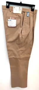 Men's Khaki Pleated Pants, Haggar Premium No Iron Classic Fit, New, 36Wx31L - Picture 1 of 5