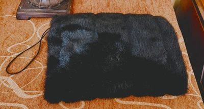 De Colección Fabuloso Calentador de Manguito Negro Imitación Piel Ruche Forro Satinado 11"x9" Foto 1 de 4