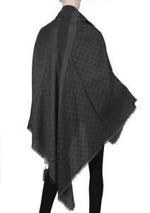 NEW GUCCI CHARCOAL GRAY GG PRINT GIANT WOOL SILK SHAWL WRAP SCARF 55" X 55" - Picture 1 of 5
