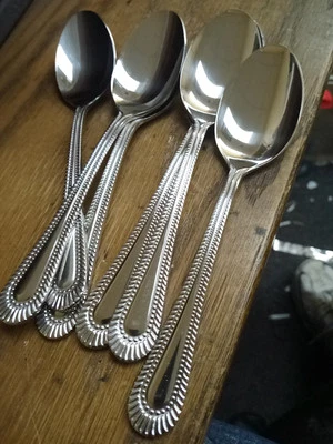 Wallace Acero Inoxidable WICKHAM CUENTAS COMPLETAS 6 1/4" Cucharaditas (Juego de 6) Envío Gratis Foto 1 de 3