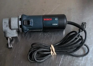 Mordedor Bosch HEAVY DUTY modelo 1534 mordedor de chapa - Imagen 1 de 10
