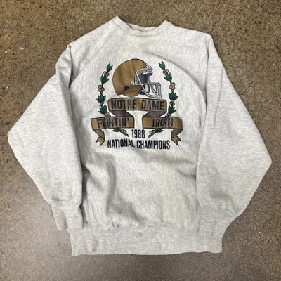SUDADERA DE COLECCIÓN 1988 CAMPEÓN TEJIDO INVERSO CALENTAMIENTO NOTRE DAME CAMPEONES DE FÚTBOL XXL Foto 1 de 4
