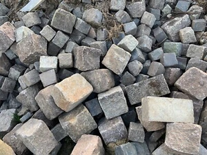 Pflastersteine aus Granit, naturfarben, Kleinpflaster 9/11, Großpflaster 20/15, - Bild 1 von 2
