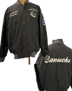 Vancouver Canucks Giacca Uomo Varsity Grigio Ecopelle Maniche Corsivo Taglia XL - Foto 1 di 11