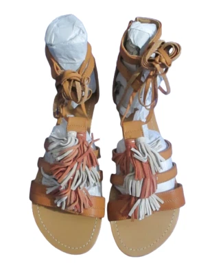 Sandalias de gira planas con cordones de gladiador para caminar Avon para dama con cremallera trasera 10 Foto 1 de 4