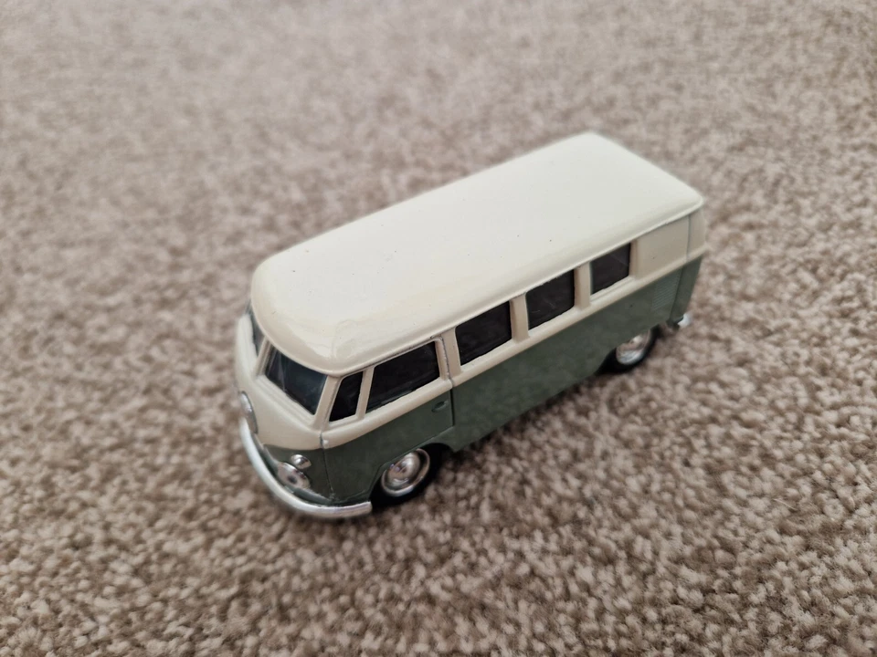 CORGI SOLIDO 1/43 CLASSIC VW VOLKSWAGEN COMBI CAMPER VAN DIECAST MODEL CAR - Image 1 of 3