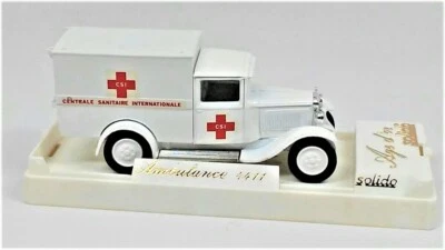 Ambulancia furgoneta Renault Solido 4411 CSI - Francia 1/43 limitada fundida a presión sin usar, en caja Foto 1 de 2