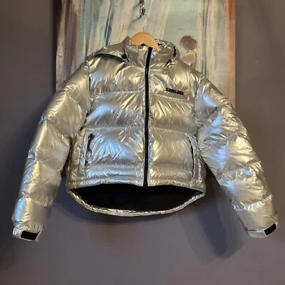 Saintart Womens Sz L Silver Foil Metallic Puffer 100% Down Lightweight Jacket 💖 - Image 1 of 4