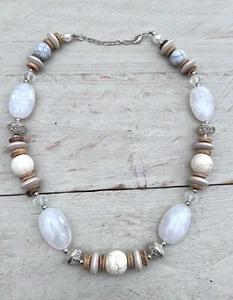 Bohemian Halskette Collier, Perlenkette, Holzkette, Blogger,Folklore,weiss/natur - Bild 1 von 1