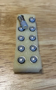 AHX695-24O, Fuji, Led Dc 24V Orange, Lot of 2 Pieces Push Button Bulb Light - Picture 1 of 1