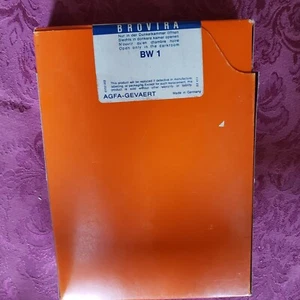 Carta fotografica vintage Agfa-Gevaert Brovira BW 1 5x7 100 fogli scaduta non aperta - Foto 1 di 4