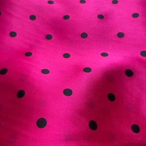 95% Mulberry Silk 5% Spandex 18 Momme Charmeuse Fabric Pink Dots 43" wide JJ459 - Bild 1 von 5