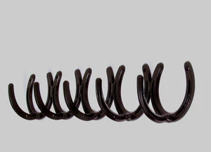 Echte Hufeisen Garderobe (schwarz, 5 Haken) Hut Wandhänger - Country Art Place - Bild 1 von 3