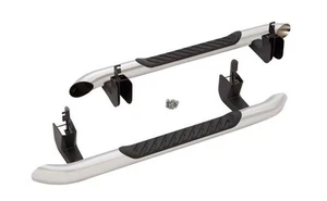 Genuine GM Running Board Step 84208268 - Picture 1 of 3