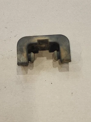 Bucha de borracha para tanque de gasolina 2001 00-02 Yamaha YZ426F YZ426 II quadro - Imagem 1 de 2