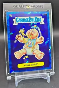 GORE MAY BLUE CRACKED ICE REFRACTOR WITH CASE GARBAGE PAIL KIDS - Picture 1 of 7