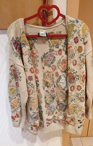 TRACHTENJACKE für DAMEN in GRÖßE M mit FLORALEM MUSTER. - Bild 1 von 5