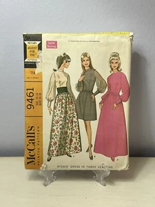Vintage 1960s McCall's 9461 LONG/SHORT DRESS w/SLEEVES Pattern Sz 12-14 UNCUT - Imagen 1 de 6