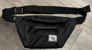 Herschel Supply Company Unisex Hip Pack Black Fanny Waist Bag Crossbody New - Picture 1 of 4