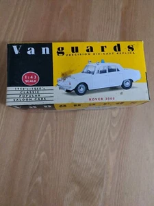 Vanguards Rover 2000 Police Car White 1:43 Scale Lledo - Picture 1 of 8