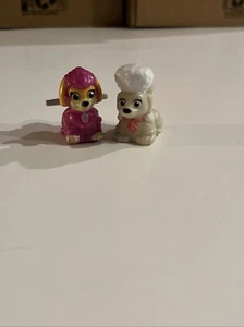 Paw Patrol Movie Micro Movers 1" figure Lot Of 2 - Picture 1 of 7