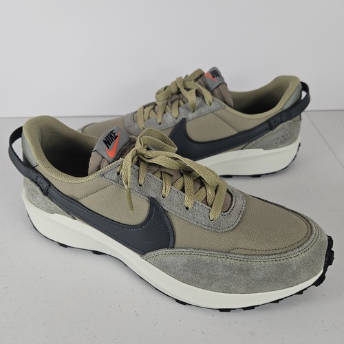 Nike Waffle Debut SE Mens 10 Shoes Green Olive FJ4196200 Sneaker