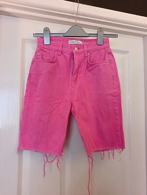 Denim Co Ladies Pink Shorts. Size 4 - Image 1 of 4