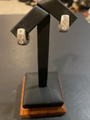 Pendientes pesados de aro de diamantes de oro amarillo blanco 14K firmados JCC Foto 1 de 4