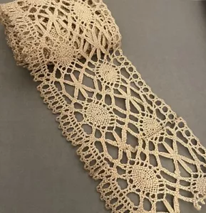 Gehäkelte Spitze Borte 2 Yard x 4" Ecru Nähen Handwerk Trödel Zeitschriften - Bild 1 von 3