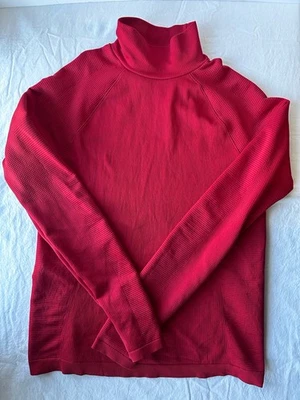 Capa base de ráfaga a rayas rojas cuello alto ATHLETA agujeros para correr talla pequeña Foto 1 de 4