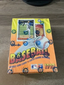 1992 O-PEE-CHEE Baseball Trading Card Factory Sealed Wax Box OPC MANNY RAMIREZ  - Picture 1 of 3
