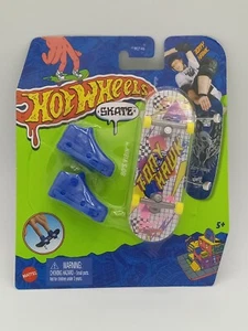 Hot Wheels Skate 3/5 80's Vibin' Tony Hawk Finger Boards with Shoes  - Picture 1 of 2