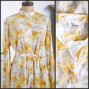 Vintage VERA blouse 1970s button down pastel yellow shirt Daffodil floral design - Picture 1 of 10