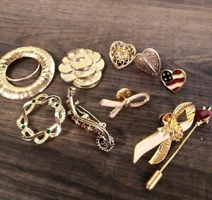 Lot Set of 10 Vintage Jewelry Pieces, Clips, Pins, Brooches, Gold Toned, Gifting