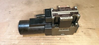 VÁLVULA DE CONTROL DIRECCIONAL OPERADA POR SOLENOIDE NACHI S-G01-C6-RZ-E1-31 FastShipN Foto 1 de 4
