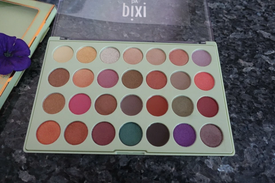 Pixi by Petra Dream Shadow Palette Eye Enchanter