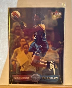 2002 Ultra Gold Medallion #31 Chamique Holdsclaw Plus Base Card. - Picture 1 of 2