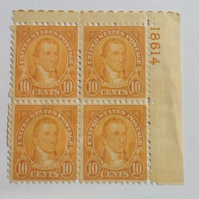 US Stamp Sc 642, 10c Monroe, Plate Blk of 4, MLH F/VF CV$17.00 (510A87) - Image 1 of 2